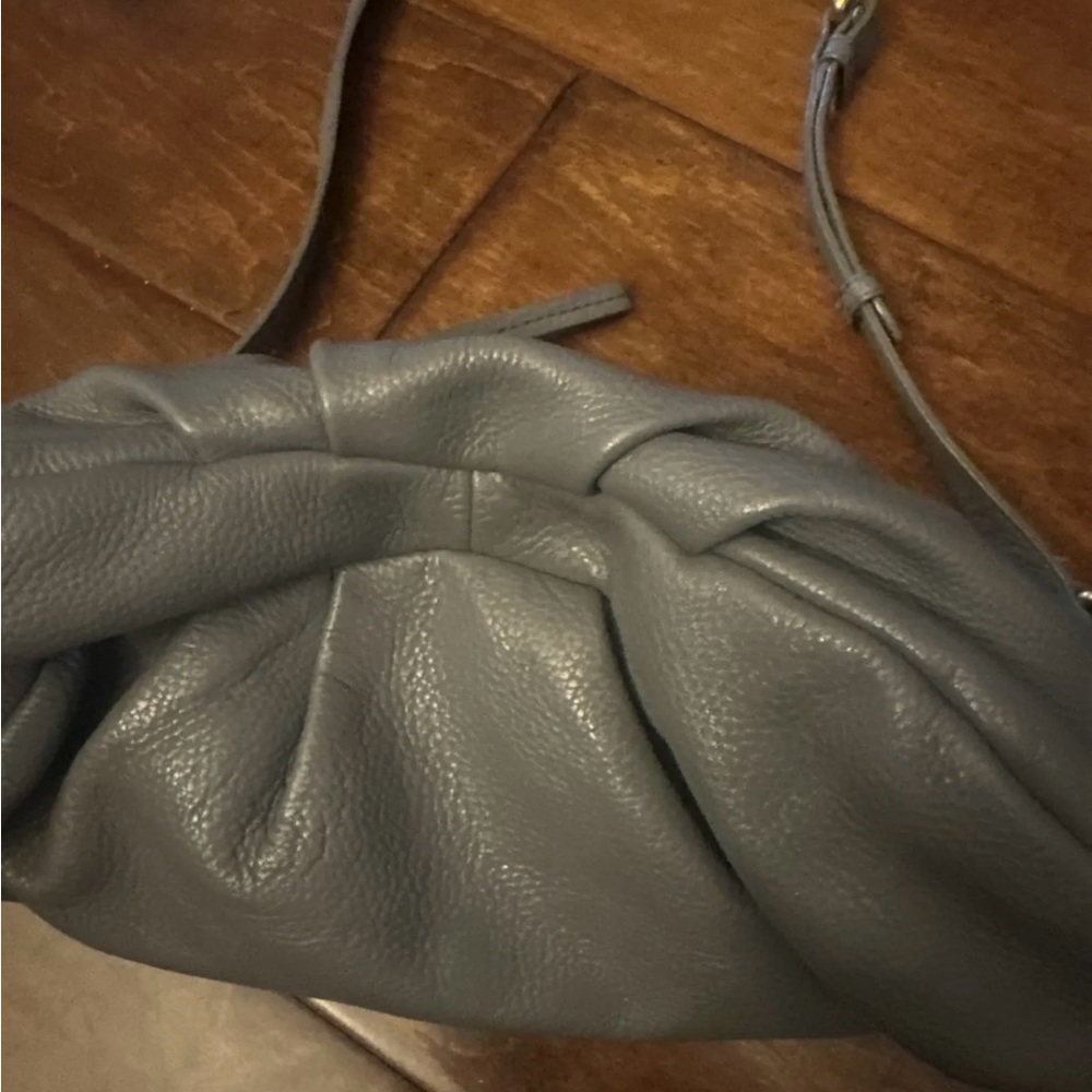 Great Condition Leather Marc Jacob - Picture 6 of 8